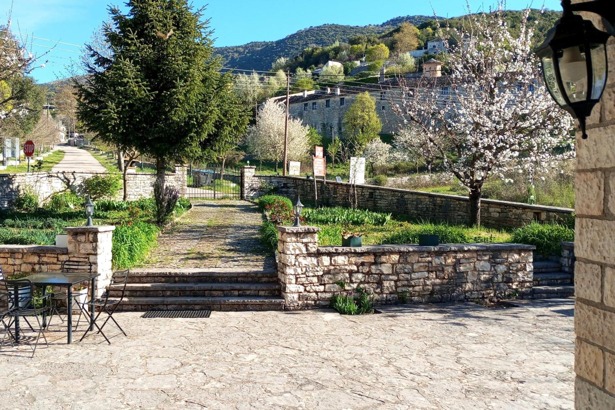 Xenonas Achnoulas Ξενοδοχείο Άνω Πεδινά Εξωτερικό φωτογραφία